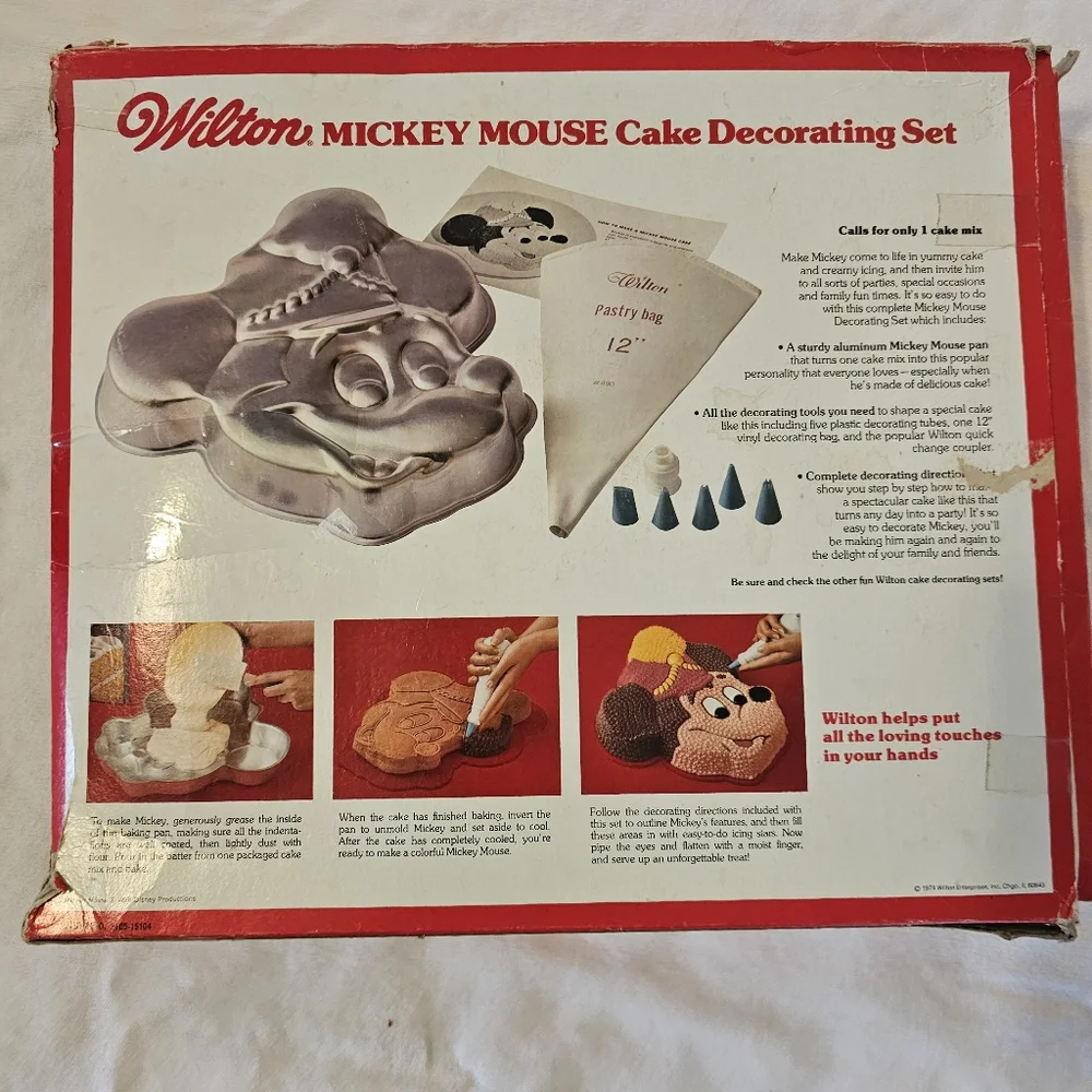 Vintage 1974 WILTON Mickey Mouse Cake Decorating Set - PAN ONLY - Disney